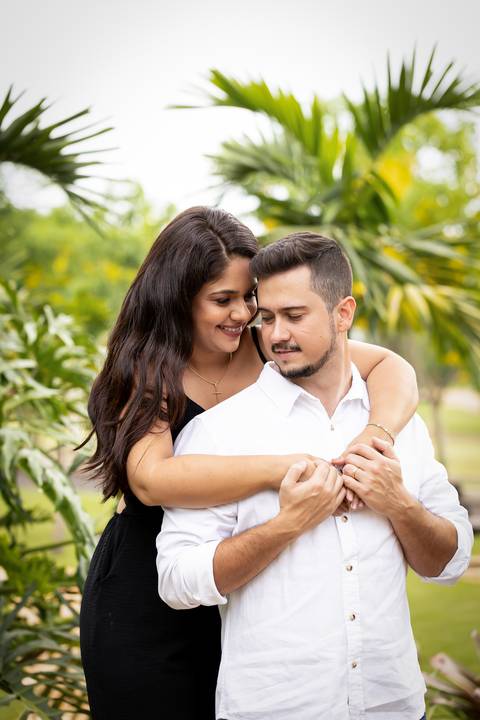 pre-wedding-casamento-ensaio-noiva-noivo-vestido-terno-make-maquiagem-civil-buque-cerimonia-cerimonial-foto-fotografo-retrato-igreja-madrinha-padrinho-dj-buffet-daniel-custodio-uberlandia-minas-gerais-por-do-sol-amor-aliança-fotos-anel-noivado-chacara-lov'