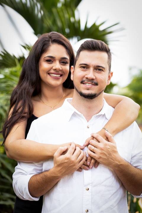 pre-wedding-casamento-ensaio-noiva-noivo-vestido-terno-make-maquiagem-civil-buque-cerimonia-cerimonial-foto-fotografo-retrato-igreja-madrinha-padrinho-dj-buffet-daniel-custodio-uberlandia-minas-gerais-por-do-sol-amor-aliança-fotos-anel-noivado-chacara-lov'