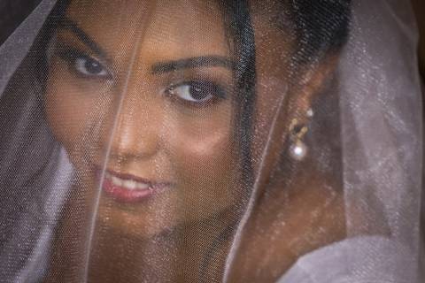 pre-wedding-casamento-ensaio-noiva-noivo-vestido-terno-make-maquiagem-civil-buque-cerimonia-cerimonial-foto-fotografo-retrato-igreja-madrinha-padrinho-dj-buffet-daniel-custodio-uberlandia-minas-gerais-por-do-sol-amor-aliança-fotos-anel-noivado-chacara-lov'