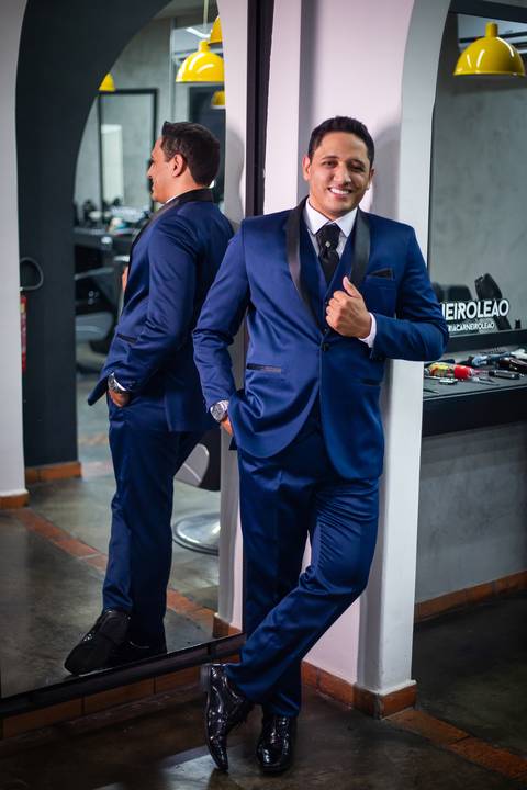 pre-wedding-casamento-ensaio-noiva-noivo-vestido-terno-make-maquiagem-civil-buque-cerimonia-cerimonial-foto-fotografo-retrato-igreja-madrinha-padrinho-dj-buffet-daniel-custodio-uberlandia-minas-gerais-por-do-sol-amor-aliança-fotos-anel-noivado-chacara-lov'