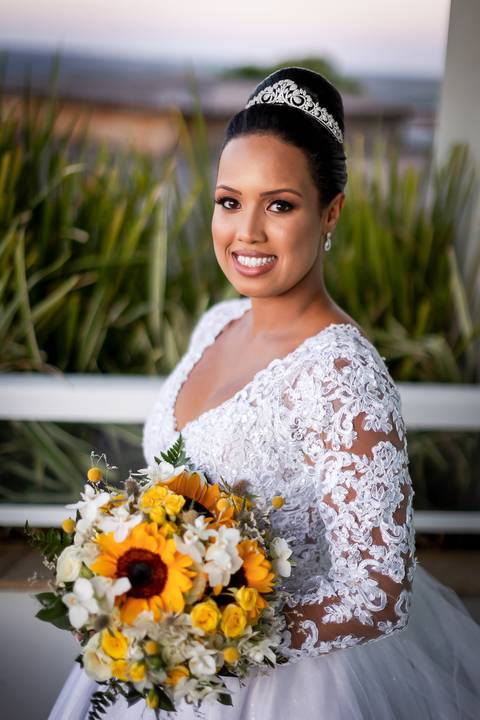 pre-wedding-casamento-ensaio-noiva-noivo-vestido-terno-make-maquiagem-civil-buque-cerimonia-cerimonial-foto-fotografo-retrato-igreja-madrinha-padrinho-dj-buffet-daniel-custodio-uberlandia-minas-gerais-por-do-sol-amor-aliança-fotos-anel-noivado-chacara-lov'