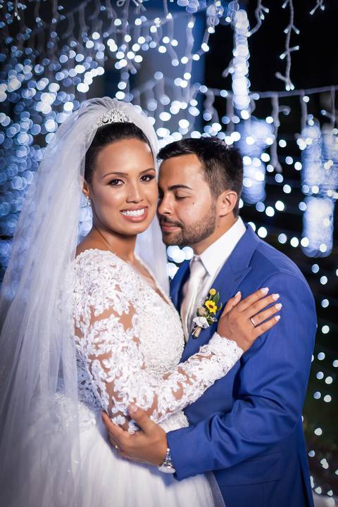 pre-wedding-casamento-ensaio-noiva-noivo-vestido-terno-make-maquiagem-civil-buque-cerimonia-cerimonial-foto-fotografo-retrato-igreja-madrinha-padrinho-dj-buffet-daniel-custodio-uberlandia-minas-gerais-por-do-sol-amor-aliança-fotos-anel-noivado-chacara-lov'