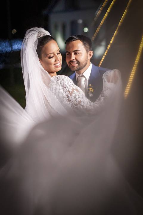 pre-wedding-casamento-ensaio-noiva-noivo-vestido-terno-make-maquiagem-civil-buque-cerimonia-cerimonial-foto-fotografo-retrato-igreja-madrinha-padrinho-dj-buffet-daniel-custodio-uberlandia-minas-gerais-por-do-sol-amor-aliança-fotos-anel-noivado-chacara-lov'
