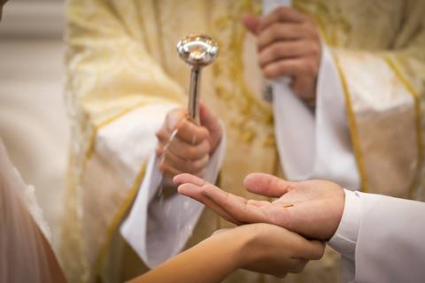 pre-wedding-casamento-ensaio-noiva-noivo-vestido-terno-make-maquiagem-civil-buque-cerimonia-cerimonial-foto-fotografo-retrato-igreja-madrinha-padrinho-dj-buffet-daniel-custodio-uberlandia-minas-gerais-por-do-sol-amor-aliança-fotos-anel-noivado-chacara-lov'