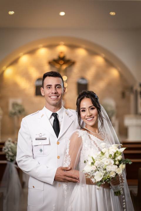 pre-wedding-casamento-ensaio-noiva-noivo-vestido-terno-make-maquiagem-civil-buque-cerimonia-cerimonial-foto-fotografo-retrato-igreja-madrinha-padrinho-dj-buffet-daniel-custodio-uberlandia-minas-gerais-por-do-sol-amor-aliança-fotos-anel-noivado-chacara-lov'