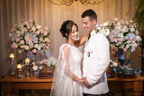 pre-wedding-casamento-ensaio-noiva-noivo-vestido-terno-make-maquiagem-civil-buque-cerimonia-cerimonial-foto-fotografo-retrato-igreja-madrinha-padrinho-dj-buffet-daniel-custodio-uberlandia-minas-gerais-por-do-sol-amor-aliança-fotos-anel-noivado-chacara-lov'