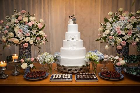 pre-wedding-casamento-ensaio-noiva-noivo-vestido-terno-make-maquiagem-civil-buque-cerimonia-cerimonial-foto-fotografo-retrato-igreja-madrinha-padrinho-dj-buffet-daniel-custodio-uberlandia-minas-gerais-por-do-sol-amor-aliança-fotos-anel-noivado-chacara-lov'