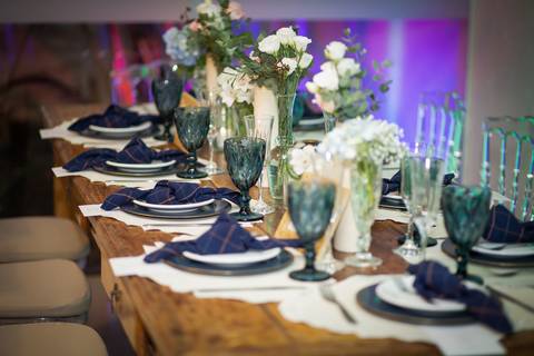 pre-wedding-casamento-ensaio-noiva-noivo-vestido-terno-make-maquiagem-civil-buque-cerimonia-cerimonial-foto-fotografo-retrato-igreja-madrinha-padrinho-dj-buffet-daniel-custodio-uberlandia-minas-gerais-por-do-sol-amor-aliança-fotos-anel-noivado-chacara-lov'