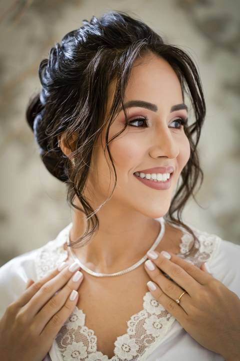 pre-wedding-casamento-ensaio-noiva-noivo-vestido-terno-make-maquiagem-civil-buque-cerimonia-cerimonial-foto-fotografo-retrato-igreja-madrinha-padrinho-dj-buffet-daniel-custodio-uberlandia-minas-gerais-por-do-sol-amor-aliança-fotos-anel-noivado-chacara-lov'