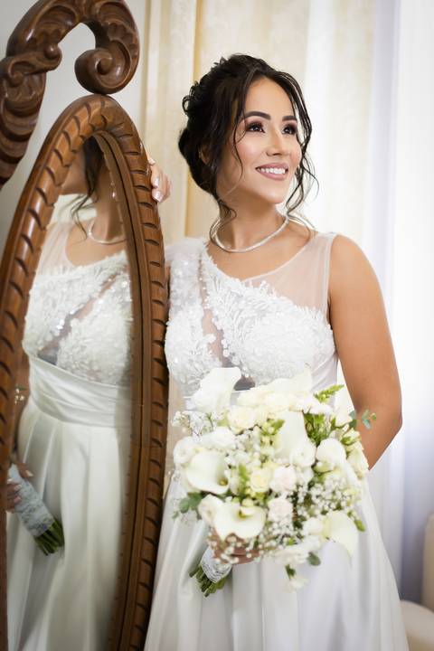 pre-wedding-casamento-ensaio-noiva-noivo-vestido-terno-make-maquiagem-civil-buque-cerimonia-cerimonial-foto-fotografo-retrato-igreja-madrinha-padrinho-dj-buffet-daniel-custodio-uberlandia-minas-gerais-por-do-sol-amor-aliança-fotos-anel-noivado-chacara-lov'