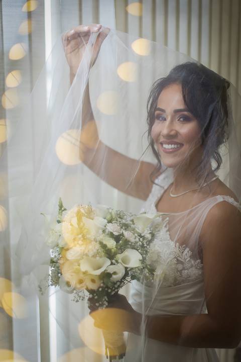 pre-wedding-casamento-ensaio-noiva-noivo-vestido-terno-make-maquiagem-civil-buque-cerimonia-cerimonial-foto-fotografo-retrato-igreja-madrinha-padrinho-dj-buffet-daniel-custodio-uberlandia-minas-gerais-por-do-sol-amor-aliança-fotos-anel-noivado-chacara-lov'