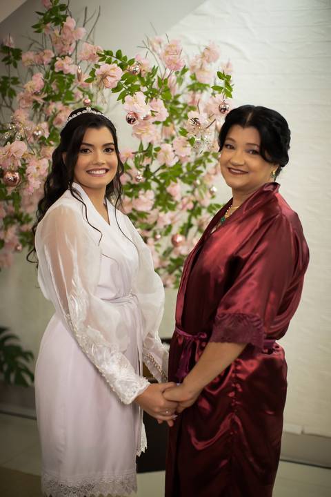 casamento-noivo-make-barbearia-noiva-love-atelie-vestido-terno-maquiagem-casamento-blidado-buque-padrinho-madrinha-fotos-fotografias-retrato-igreja-festa-recepção-daniel-custodio-amor-love-dança-pre-wedding-dj-buffet-cerimonial-filmagem-pista-dança-love'