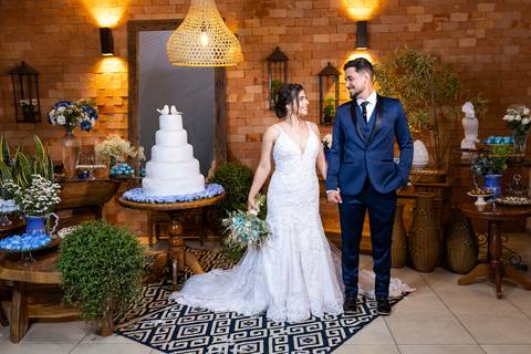 casamento-casar-noiva-noivo-vestido-make-maquiagem-cabelo-atelie-buque-padrinha-padrinho-espaço-studio-mãe-avó-foto-fotografias-retrato-fotografo-daniel-custodio-uberlandia-minas-gerais-amor-barbeiro-choffer-banda-buffet-cerimonial-chacara-padre-igreja-oi'