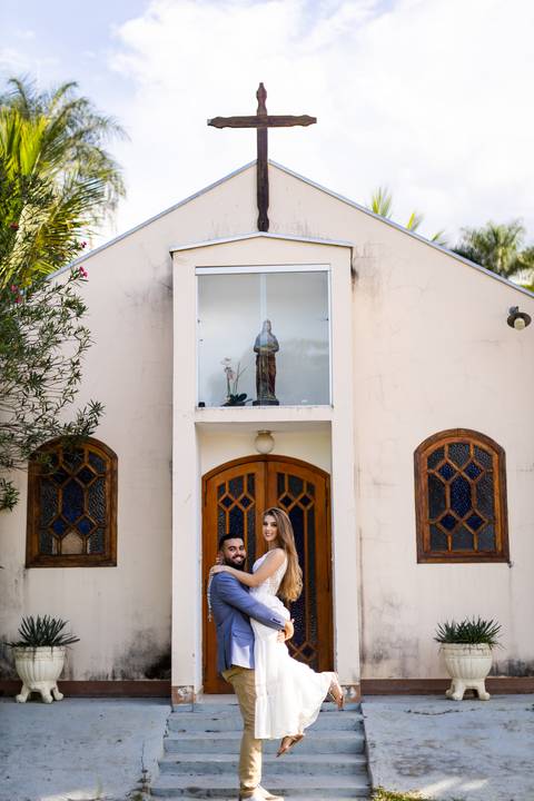 pre-wedding-ensaio-fotos-daniel-custodio-fotografo-uberlandia-aguai-são-paulo-casal-casamento-aliança-noiva-noivo-padrinha-madrinha-noivos-make-off-minas-gerais-buffet-buque-vestido-igreja-amor-love-fotos-stores-reels-instagram-igreja-chacara-festa-banda-'