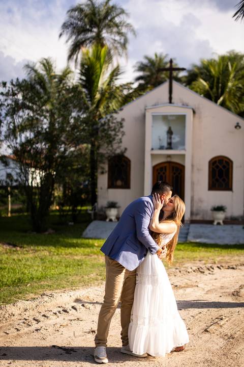 pre-wedding-ensaio-fotos-daniel-custodio-fotografo-uberlandia-aguai-são-paulo-casal-casamento-aliança-noiva-noivo-padrinha-madrinha-noivos-make-off-minas-gerais-buffet-buque-vestido-igreja-amor-love-fotos-stores-reels-instagram-igreja-chacara-festa-banda-'