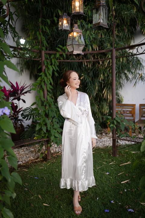 casamento-casar-noiva-make-buque-madrinha-brinde-espaço-fernanda-naves-chofer-vestido-cabelo-noivo-terno-madrinha-padrinho-daniel-custodio-uberlandia-minas-gerais-fotografo-chacara-coco-bambu-cerimonial-igreja-das-dores-decoração-musical-padre-aliança-'