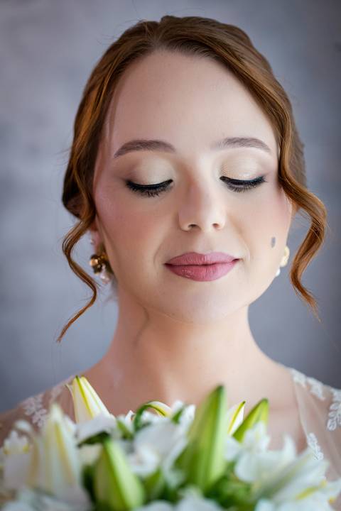 casamento-casar-noiva-make-buque-madrinha-brinde-espaço-fernanda-naves-chofer-vestido-cabelo-noivo-terno-madrinha-padrinho-daniel-custodio-uberlandia-minas-gerais-fotografo-chacara-coco-bambu-cerimonial-igreja-das-dores-decoração-musical-padre-aliança-'