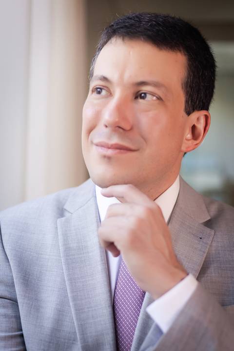 casamento-casar-noiva-make-buque-madrinha-brinde-espaço-fernanda-naves-chofer-vestido-cabelo-noivo-terno-madrinha-padrinho-daniel-custodio-uberlandia-minas-gerais-fotografo-chacara-coco-bambu-cerimonial-igreja-das-dores-decoração-musical-padre-aliança-'