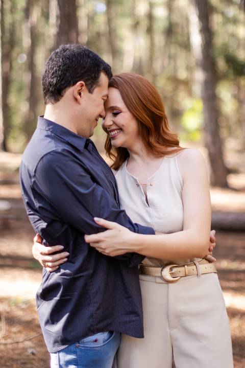 casamento-casar-noiva-make-buque-madrinha-brinde-espaço-fernanda-naves-chofer-vestido-cabelo-noivo-terno-madrinha-padrinho-daniel-custodio-uberlandia-minas-gerais-fotografo-chacara-coco-bambu-cerimonial-igreja-das-dores-decoração-musical-padre-aliança-'
