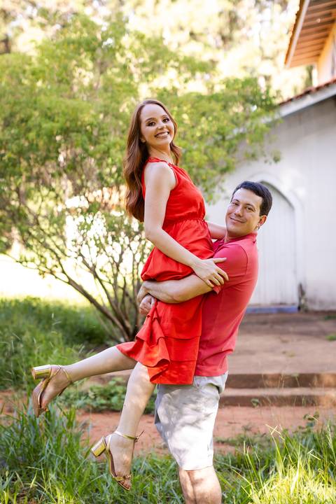 casamento-casar-noiva-make-buque-madrinha-brinde-espaço-fernanda-naves-chofer-vestido-cabelo-noivo-terno-madrinha-padrinho-daniel-custodio-uberlandia-minas-gerais-fotografo-chacara-coco-bambu-cerimonial-igreja-das-dores-decoração-musical-padre-aliança-'