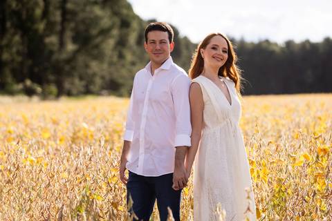 casamento-casar-noiva-make-buque-madrinha-brinde-espaço-fernanda-naves-chofer-vestido-cabelo-noivo-terno-madrinha-padrinho-daniel-custodio-uberlandia-minas-gerais-fotografo-chacara-coco-bambu-cerimonial-igreja-das-dores-decoração-musical-padre-aliança-'
