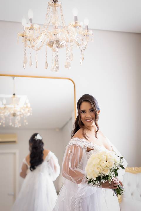 casamento-casar-cerimonia-make-noiva-noivo-vestido-terno-maquiagem-buque-vestido-daniel-custodio-fotografo-fotos-chacara-po-do-sol-uberlandia-minas-madrinha-padrinho-carro-lua-de-mel-banda-wedding-buffet-cerimonial-louge-brinde-doce-psita-dj-pista-love'