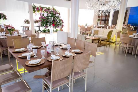 casamento-casar-cerimonia-make-noiva-noivo-vestido-terno-maquiagem-buque-vestido-daniel-custodio-fotografo-fotos-chacara-po-do-sol-uberlandia-minas-madrinha-padrinho-carro-lua-de-mel-banda-wedding-buffet-cerimonial-louge-brinde-doce-psita-dj-pista-love'