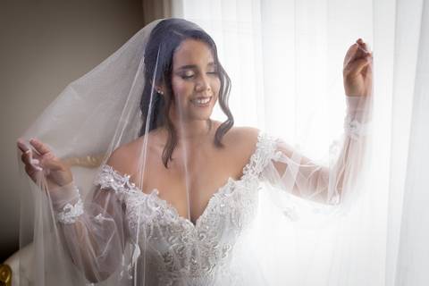 casamento-casar-cerimonia-make-noiva-noivo-vestido-terno-maquiagem-buque-vestido-daniel-custodio-fotografo-fotos-chacara-po-do-sol-uberlandia-minas-madrinha-padrinho-carro-lua-de-mel-banda-wedding-buffet-cerimonial-louge-brinde-doce-psita-dj-pista-love'