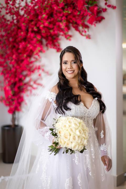 casamento-casar-cerimonia-make-noiva-noivo-vestido-terno-maquiagem-buque-vestido-daniel-custodio-fotografo-fotos-chacara-po-do-sol-uberlandia-minas-madrinha-padrinho-carro-lua-de-mel-banda-wedding-buffet-cerimonial-louge-brinde-doce-psita-dj-pista-love'