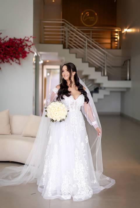 casamento-casar-cerimonia-make-noiva-noivo-vestido-terno-maquiagem-buque-vestido-daniel-custodio-fotografo-fotos-chacara-po-do-sol-uberlandia-minas-madrinha-padrinho-carro-lua-de-mel-banda-wedding-buffet-cerimonial-louge-brinde-doce-psita-dj-pista-love'