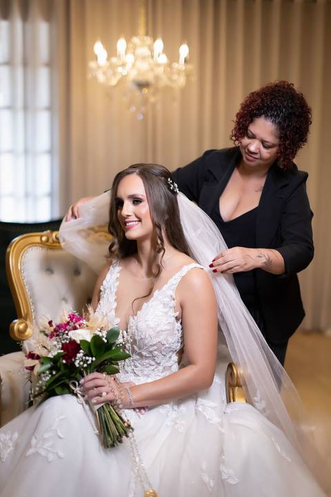 casamento-casar-cerimonia-make-noiva-noivo-vestido-terno-maquiagem-buque-vestido-daniel-custodio-fotografo-fotos-chacara-po-do-sol-uberlandia-minas-madrinha-padrinho-carro-lua-de-mel-banda-wedding-buffet-cerimonial-louge-brinde-doce-psita-dj-pista-love'