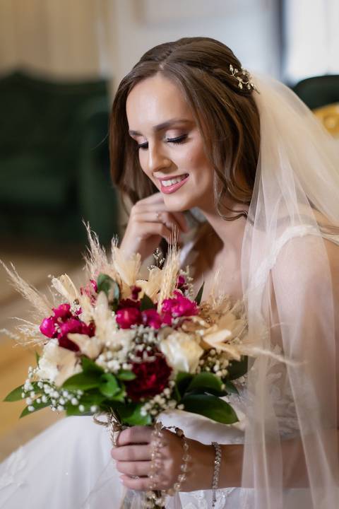 casamento-casar-cerimonia-make-noiva-noivo-vestido-terno-maquiagem-buque-vestido-daniel-custodio-fotografo-fotos-chacara-po-do-sol-uberlandia-minas-madrinha-padrinho-carro-lua-de-mel-banda-wedding-buffet-cerimonial-louge-brinde-doce-psita-dj-pista-love'