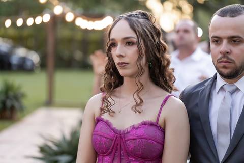 casamento-casar-cerimonia-make-noiva-noivo-vestido-terno-maquiagem-buque-vestido-daniel-custodio-fotografo-fotos-chacara-po-do-sol-uberlandia-minas-madrinha-padrinho-carro-lua-de-mel-banda-wedding-buffet-cerimonial-louge-brinde-doce-psita-dj-pista-love'