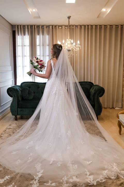 casamento-casar-cerimonia-make-noiva-noivo-vestido-terno-maquiagem-buque-vestido-daniel-custodio-fotografo-fotos-chacara-po-do-sol-uberlandia-minas-madrinha-padrinho-carro-lua-de-mel-banda-wedding-buffet-cerimonial-louge-brinde-doce-psita-dj-pista-love'