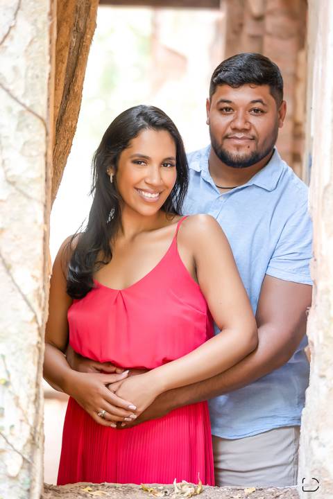 pre-wedding-ensaio-fotos-fotografias-casar-casal-noiva-noivo-daniel-custodio-uberlandia-make-off-madrinha-padrinho-igreja-chacara-buque-araxa-por-do-sol-fotografias-buffet-banda-dj-amor-love-maquiagem-buffet-salão-de-festa-minas-gerias-brasil-pista-terno'