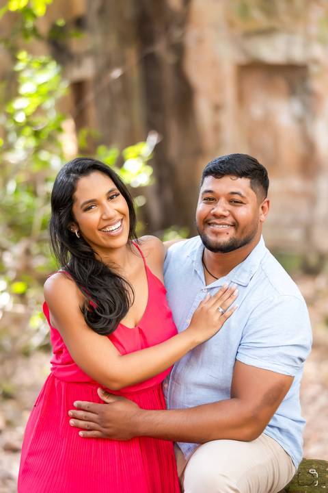 pre-wedding-ensaio-fotos-fotografias-casar-casal-noiva-noivo-daniel-custodio-uberlandia-make-off-madrinha-padrinho-igreja-chacara-buque-araxa-por-do-sol-fotografias-buffet-banda-dj-amor-love-maquiagem-buffet-salão-de-festa-minas-gerias-brasil-pista-terno'