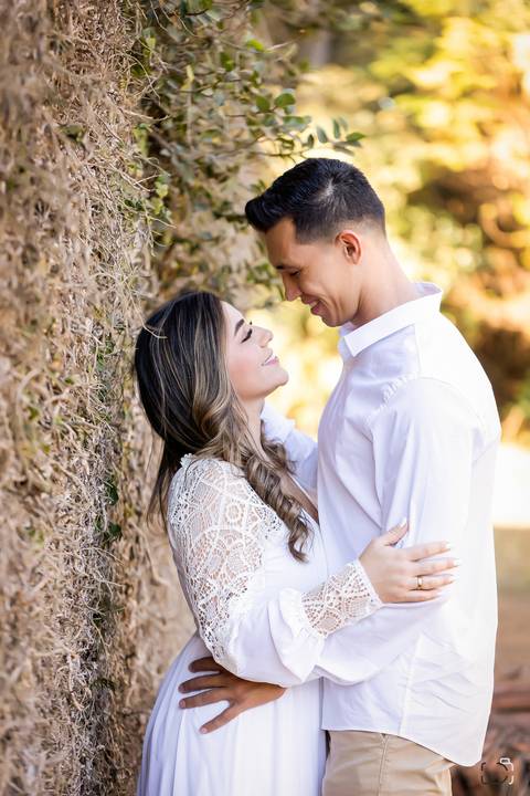 pre-wedding-ensaio-foto-fotografias-floresta-do-lobo-fotografo-daniel-custodio-uberlandia-minas-gerais-casar-casamento-cerimonial-noiva-noivo-padrinho-madrinha-dama-paje-buffet-dj-make-vestido-terno-amor-aliança-cartorio-civil-igreja-chacara-por-do-sol-'