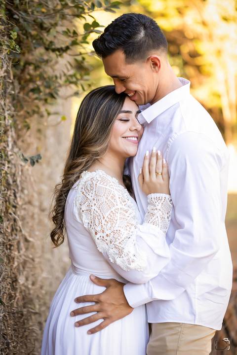 pre-wedding-ensaio-foto-fotografias-floresta-do-lobo-fotografo-daniel-custodio-uberlandia-minas-gerais-casar-casamento-cerimonial-noiva-noivo-padrinho-madrinha-dama-paje-buffet-dj-make-vestido-terno-amor-aliança-cartorio-civil-igreja-chacara-por-do-sol-'