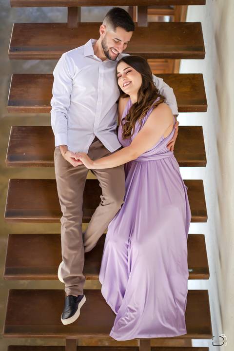 pre-wedding-ensaio-casal-casar-foto-fotografias-casamento-fotografo-em-uberlandia-daniel-custodio-uberlandia-minas-gerias-centro-cidade-parque-una-por-do-sol-igreja-maria-de-voz-vestido-terno-cerimonia-cerimonial-dj-buffet-banda-amor-love-madrinha-paje'