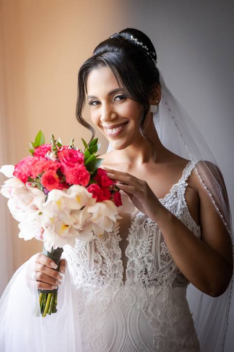 casamento-casar-noiva-make-vestido-buque-brinde-madrinha-dama-rainha-amor-fotografia-de-casamento-noivo-padrinho-chacara-love-cerimonial-igreja-por-do-sol-fotografo-fotos-dj-buffet-dança-uberlandia-minas-gerais-aliança-anel-banda-bar-buffet-buque-paixao- '