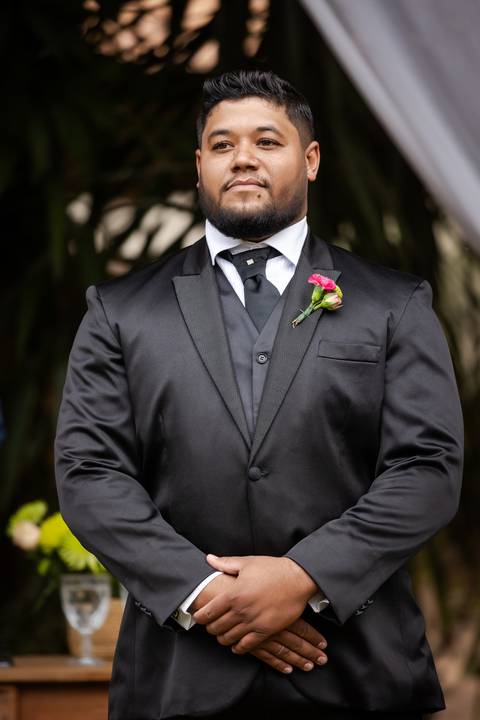 casamento-casar-noiva-make-vestido-buque-brinde-madrinha-dama-rainha-amor-fotografia-de-casamento-noivo-padrinho-chacara-love-cerimonial-igreja-por-do-sol-fotografo-fotos-dj-buffet-dança-uberlandia-minas-gerais-aliança-anel-banda-bar-buffet-buque-paixao- '