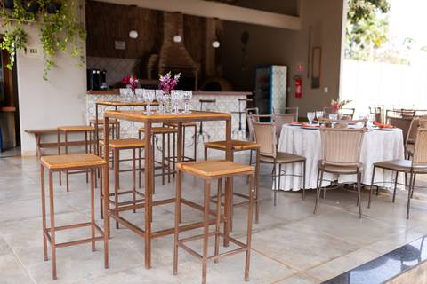 casamento-casar-noiva-make-vestido-buque-brinde-madrinha-dama-rainha-amor-fotografia-de-casamento-noivo-padrinho-chacara-love-cerimonial-igreja-por-do-sol-fotografo-fotos-dj-buffet-dança-uberlandia-minas-gerais-aliança-anel-banda-bar-buffet-buque-paixao- '