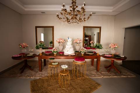 casar-noiva-vestido-make-cabelo-maquiagem-buque-madrinha-brinde-fotografo-fotos-fotografias-buque-aliança-civil-igreja-chacara-buffet-dança-banda-dj-por-do-sol-dama-drone-uberlandia-minas-gerais-amor-love-momento-unico-video-filmagem-mae-pai-filho-veio-oi'