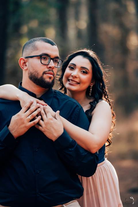 casamento-casar-noiva-make-vestido-buque-brinde-madrinha-dama-rainha-amor-fotografia-de-casamento-noivo-padrinho-chacara-love-cerimonial-igreja-por-do-sol-fotografo-fotos-dj-buffet-dança-uberlandia-minas-gerais-aliança-anel-banda-bar-buffet-buque-paixao- '