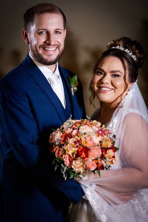 casamento-casar-cerimonia-noiva-vestido-atelie-buque-make-off-maquiagem-fotografo-daniel-custodio-madrinha-dama-cabelo-noivo-padrinho-carro-festa-terno-chacra-bufft-atelie-mae-pai-por-do-sol-love-amor-wedding-brinde-padre-igreja-brinco-sapato-aliança-love'