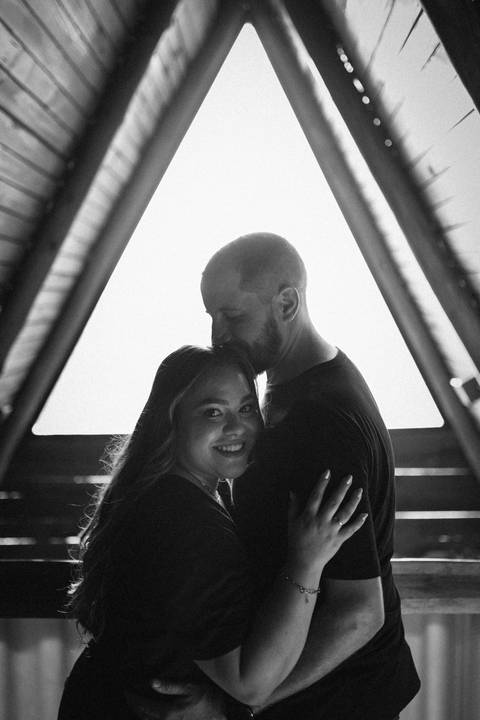 casamento-casar-cerimonia-noiva-vestido-atelie-buque-make-off-maquiagem-fotografo-daniel-custodio-madrinha-dama-cabelo-noivo-padrinho-carro-festa-terno-chacra-bufft-atelie-mae-pai-por-do-sol-love-amor-wedding-brinde-padre-igreja-brinco-sapato-aliança-love'