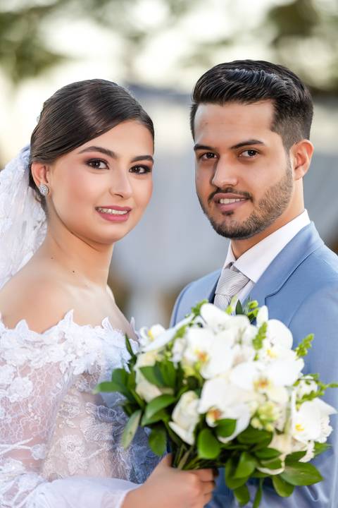 casamento-casar-cerimonia-noiva-vestido-atelie-buque-make-off-maquiagem-fotografo-daniel-custodio-madrinha-dama-cabelo-noivo-padrinho-carro-festa-terno-chacra-bufft-atelie-mae-pai-por-do-sol-love-amor-wedding-brinde-padre-igreja-brinco-sapato-aliança-love'
