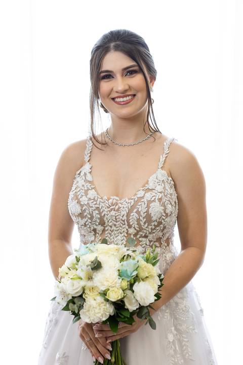 casamento-casar-cerimonia-noiva-vestido-atelie-buque-make-off-maquiagem-fotografo-daniel-custodio-madrinha-dama-cabelo-noivo-padrinho-carro-festa-terno-chacra-bufft-atelie-mae-pai-por-do-sol-love-amor-wedding-brinde-padre-igreja-brinco-sapato-aliança-love'