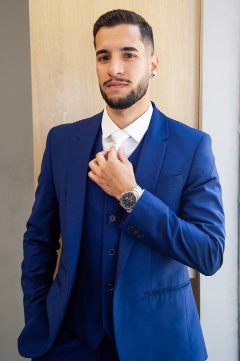 casamento-casar-cerimonia-noiva-vestido-atelie-buque-make-off-maquiagem-fotografo-daniel-custodio-madrinha-dama-cabelo-noivo-padrinho-carro-festa-terno-chacra-bufft-atelie-mae-pai-por-do-sol-love-amor-wedding-brinde-padre-igreja-brinco-sapato-aliança-love'