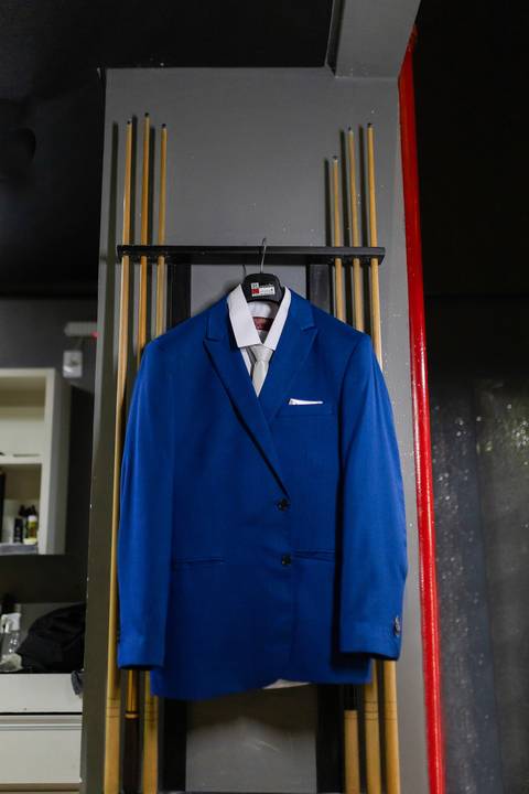 casamento-casa-fotografo-de-casamento-daniel-custodio-fotografias-noiva-noivo-madrinha-padrinho-vestido-make-cabelo-maquiagem-buque-mãe-pai-love-cerimonial-cerimonia-igreja-aliança-padre-buffet-DJ-familia-uberlandia-minas-gerias-brasil-foto-amor-brinde-'